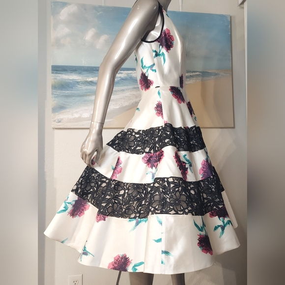 $4,300 OSCAR DE LA RENTA SILK BLACK WHITE FLORAL RUNWAY DRESS US 10 - Picture 4 of 14